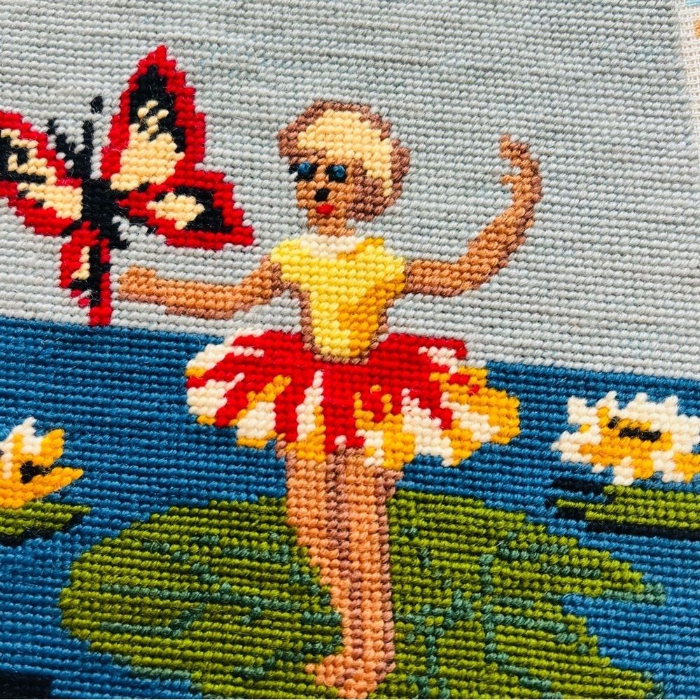Vintage Finished Handstitched Thumbelina 11-1/2"x 10-1/2"